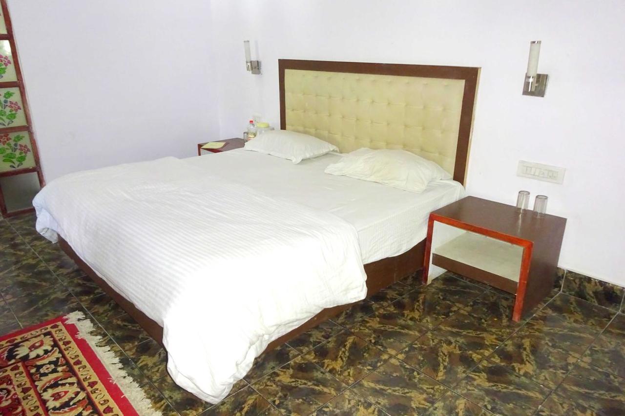 Hotel Utsav Nāthdwāra 外观 照片