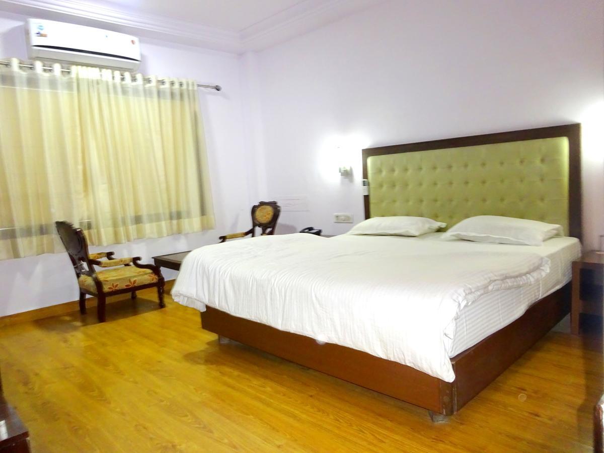 Hotel Utsav Nāthdwāra 外观 照片