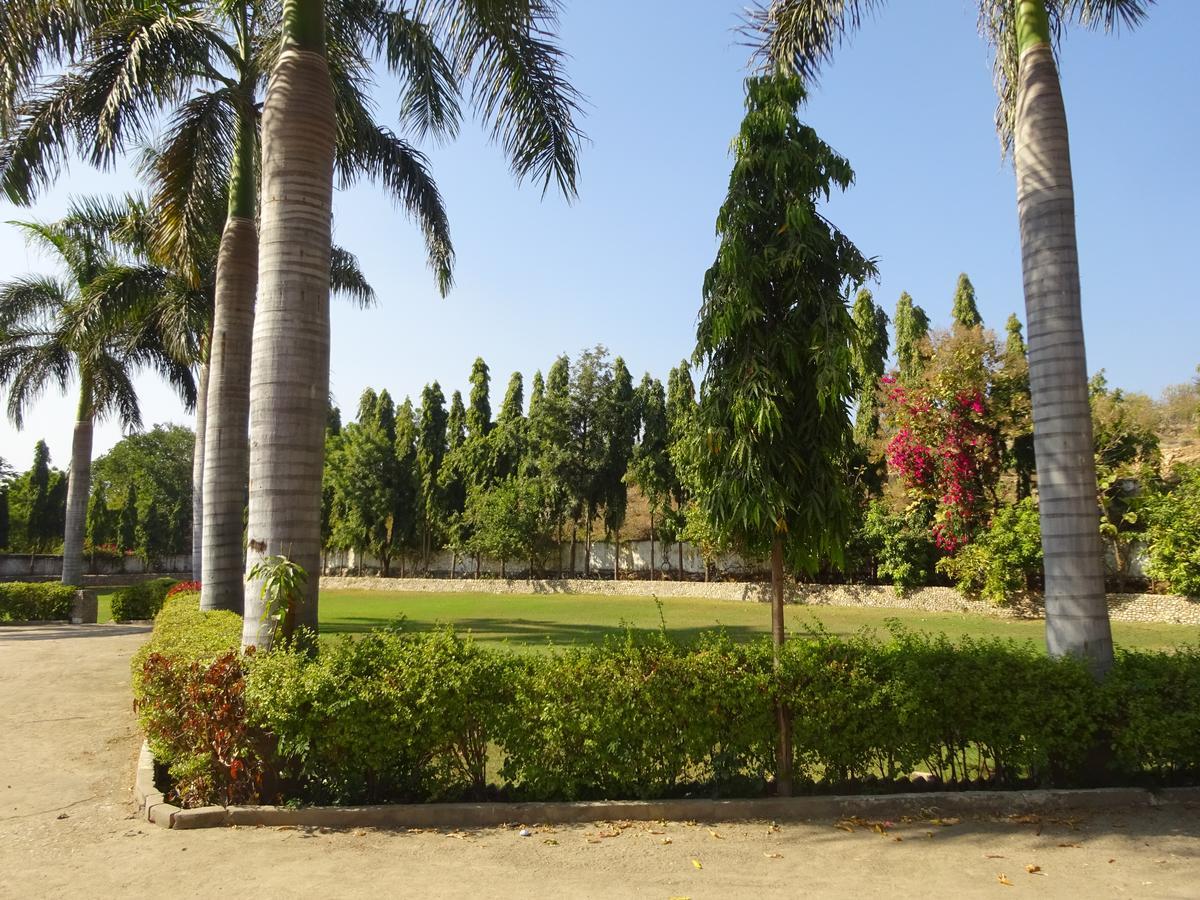 Hotel Utsav Nāthdwāra 外观 照片