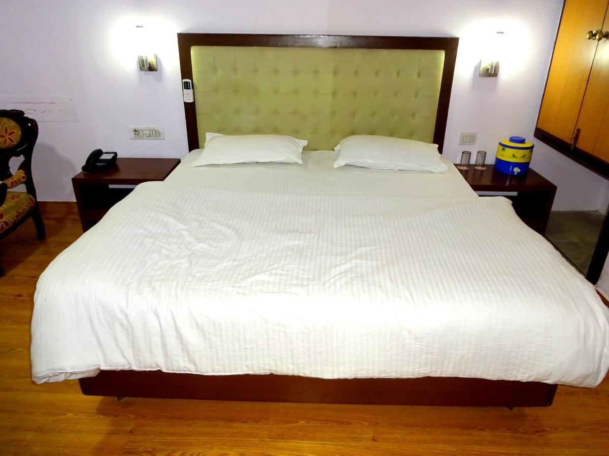 Hotel Utsav Nāthdwāra 外观 照片
