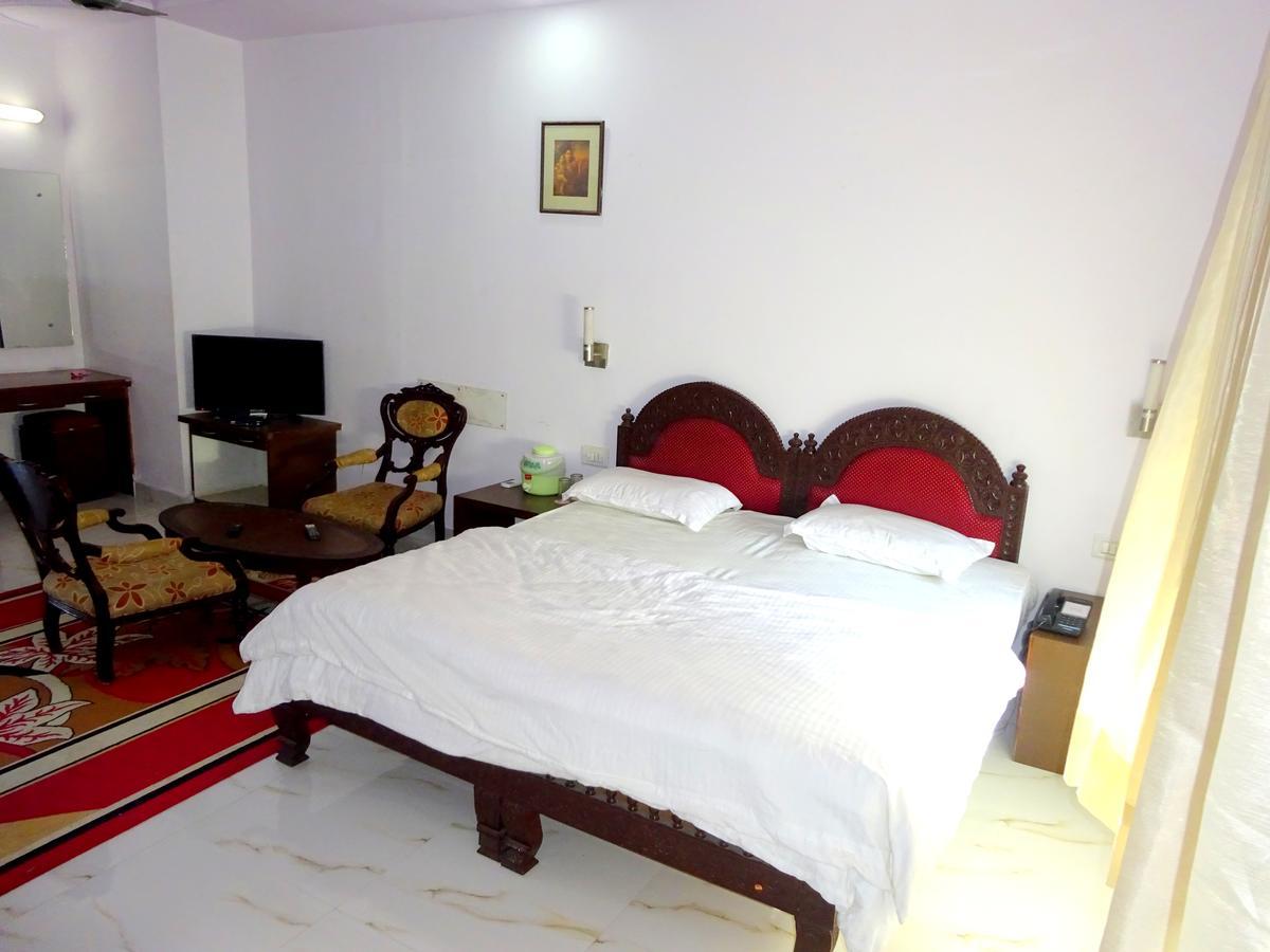 Hotel Utsav Nāthdwāra 外观 照片
